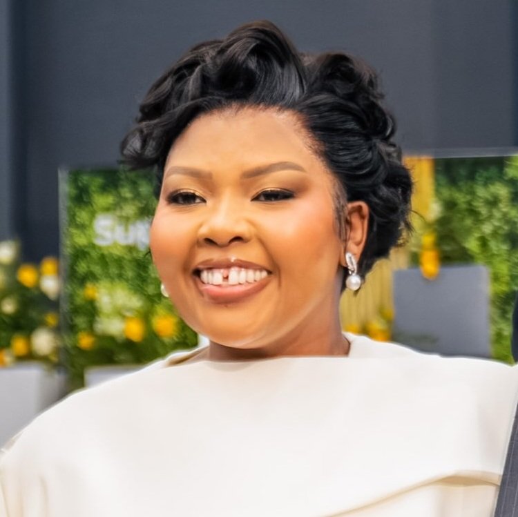 Anele Mdoda biography